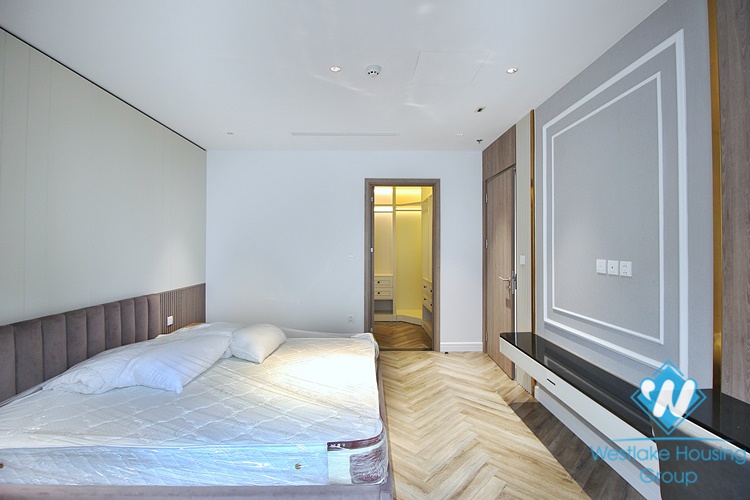 A luxurious duplex 3 bedrooms apartment for rent in Tay Ho area